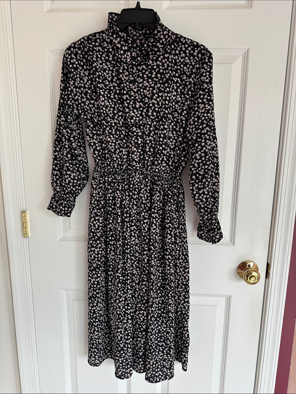 Black Floral Long Sleeve Midi Dress